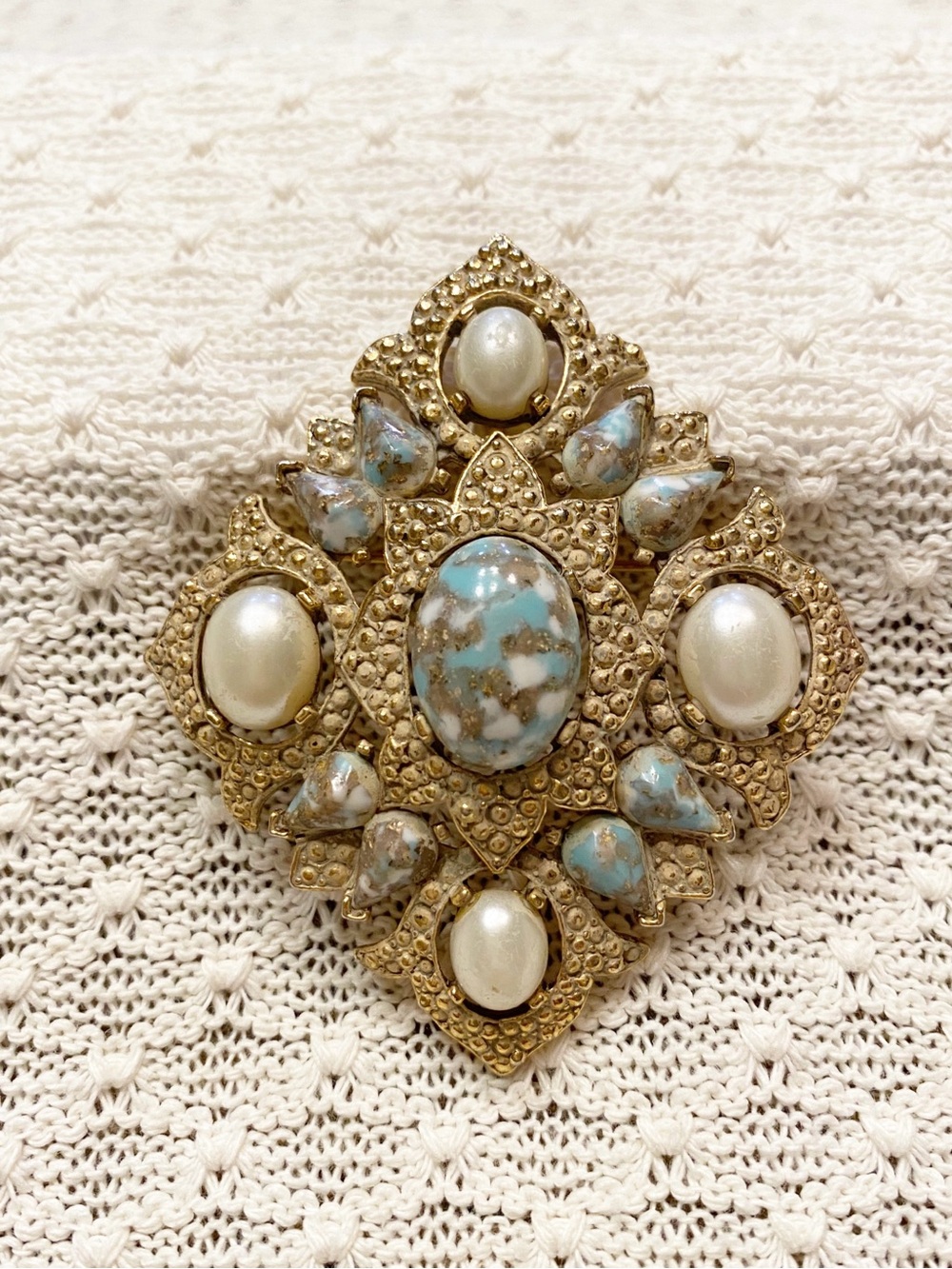 Vintage 1968 Sarah Coventry Remembrance Brooch Pendant Faux Turquoise Pearl